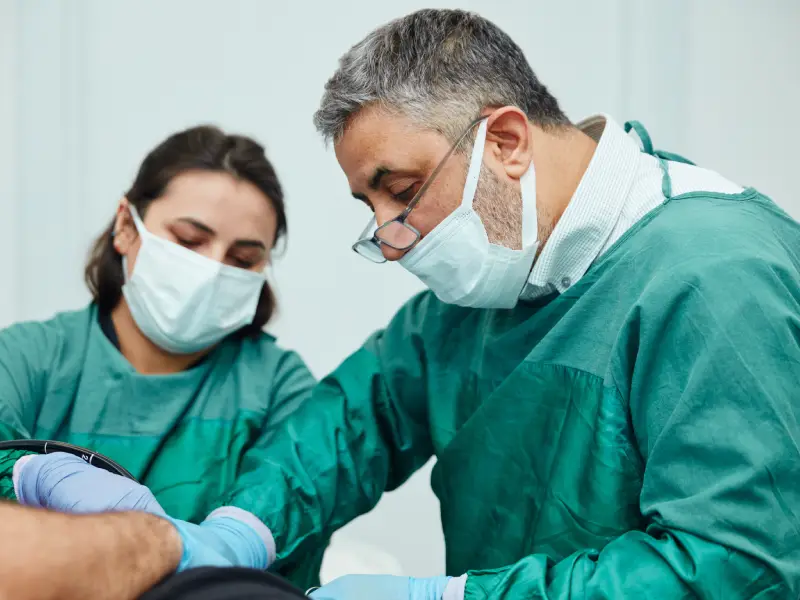 Op. Dr. Selahattin Yitgin İşlem Sırasında